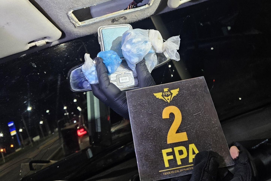 Droga en cielo raso de vehículo - SAN