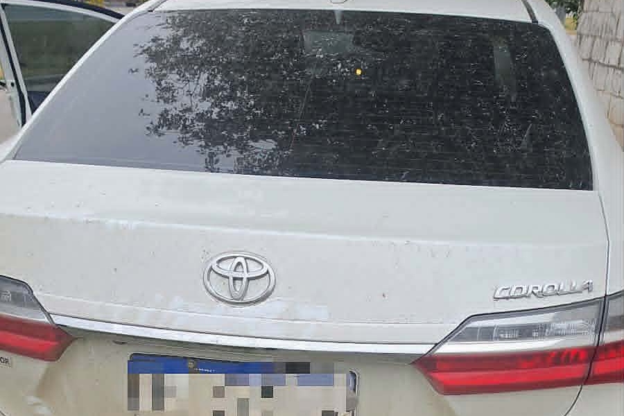 Toyota Corolla encontrado tras robo - SAN