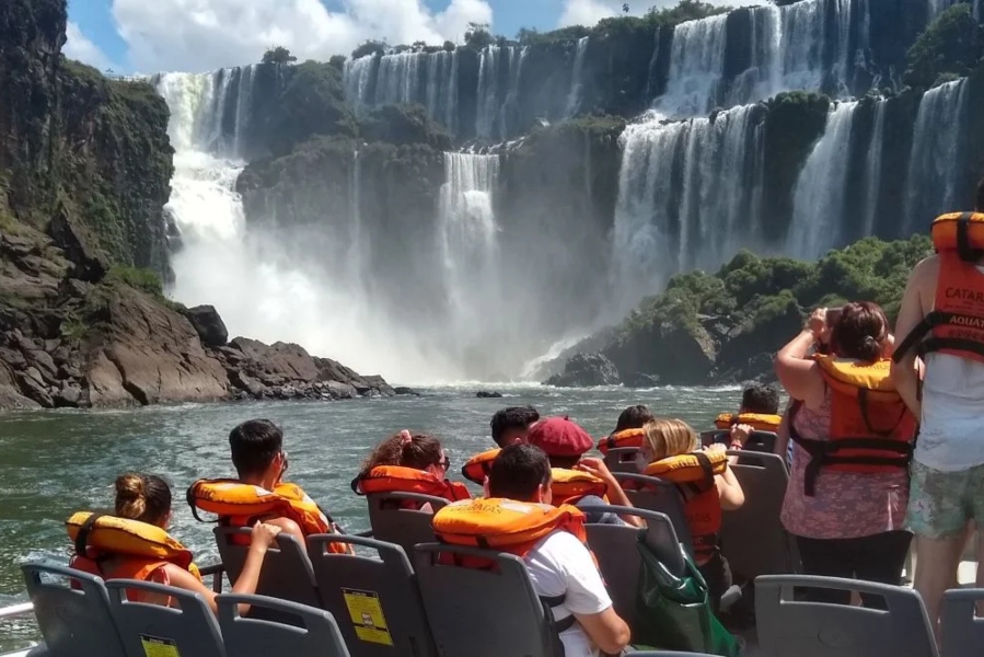 Turismo en Cataratas del Iguazú - SAN